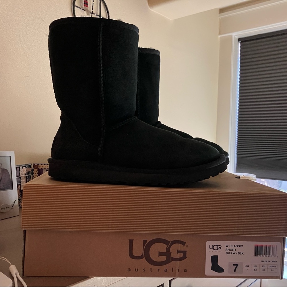 UGG Black Classic Short Boots